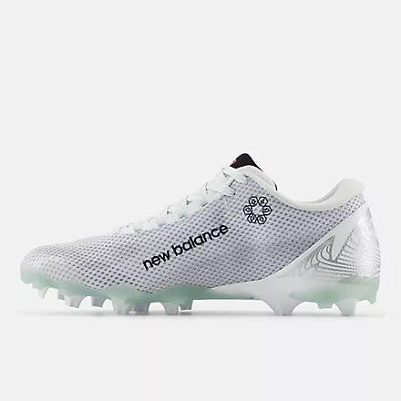 NB FreezeLX V5 Low Top Cleat