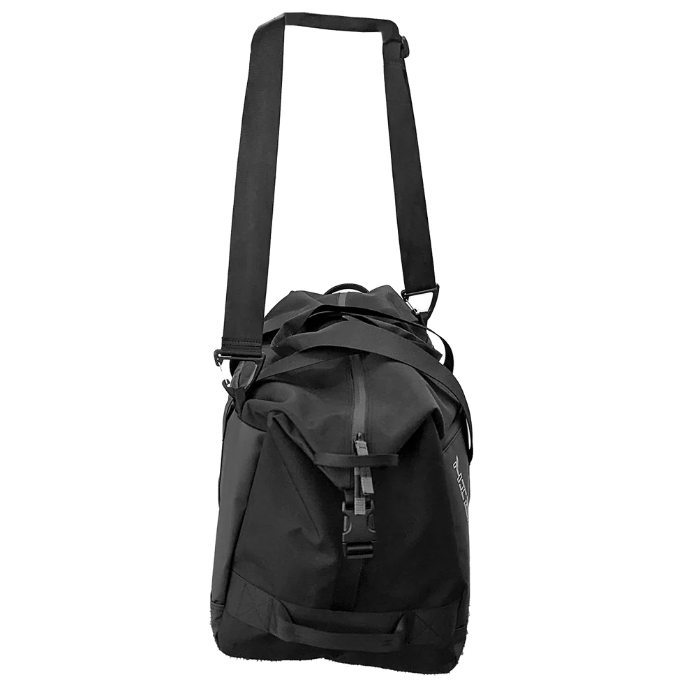 Maverik Road Trip Duffle