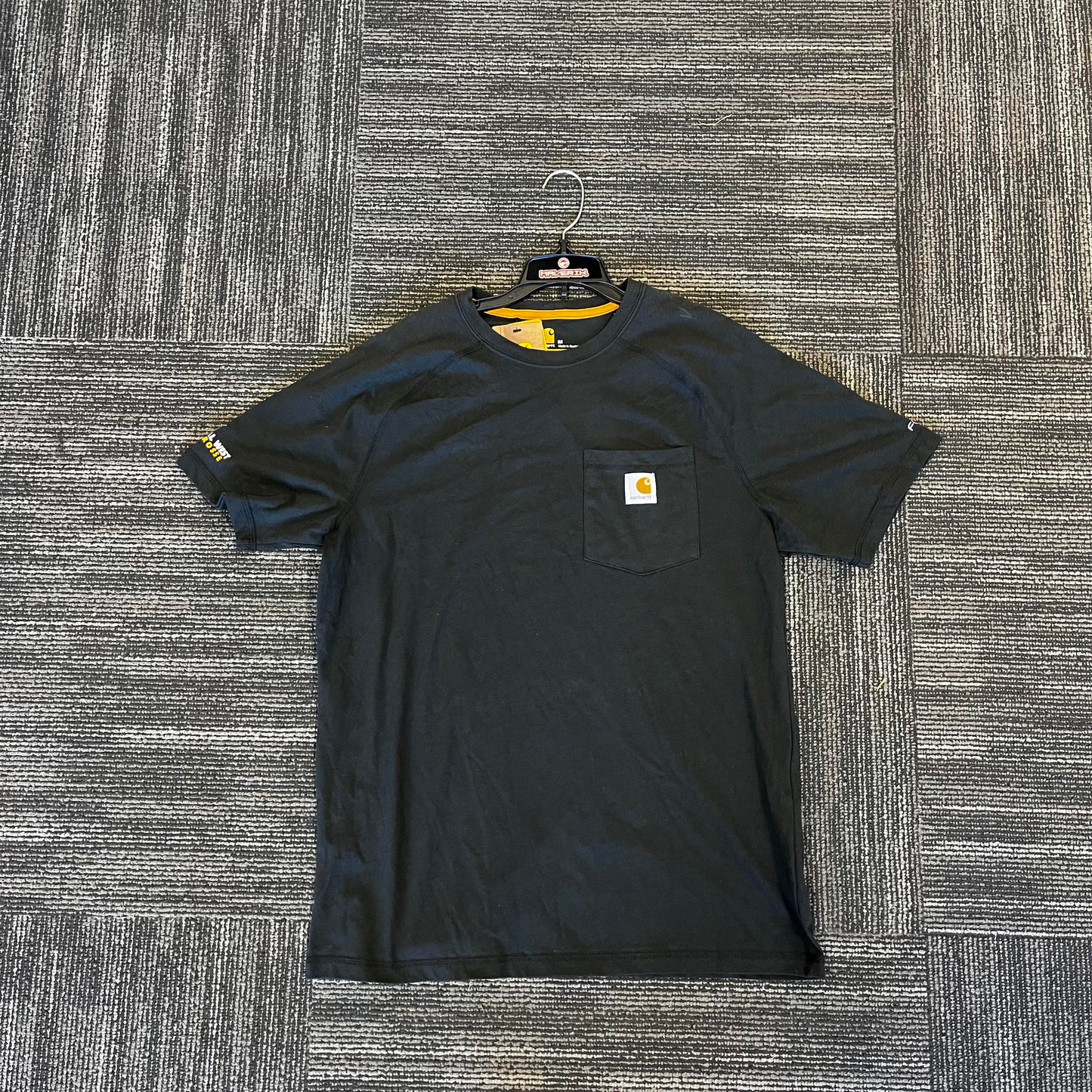 Carhartt Tribe Guy Short Sleeve