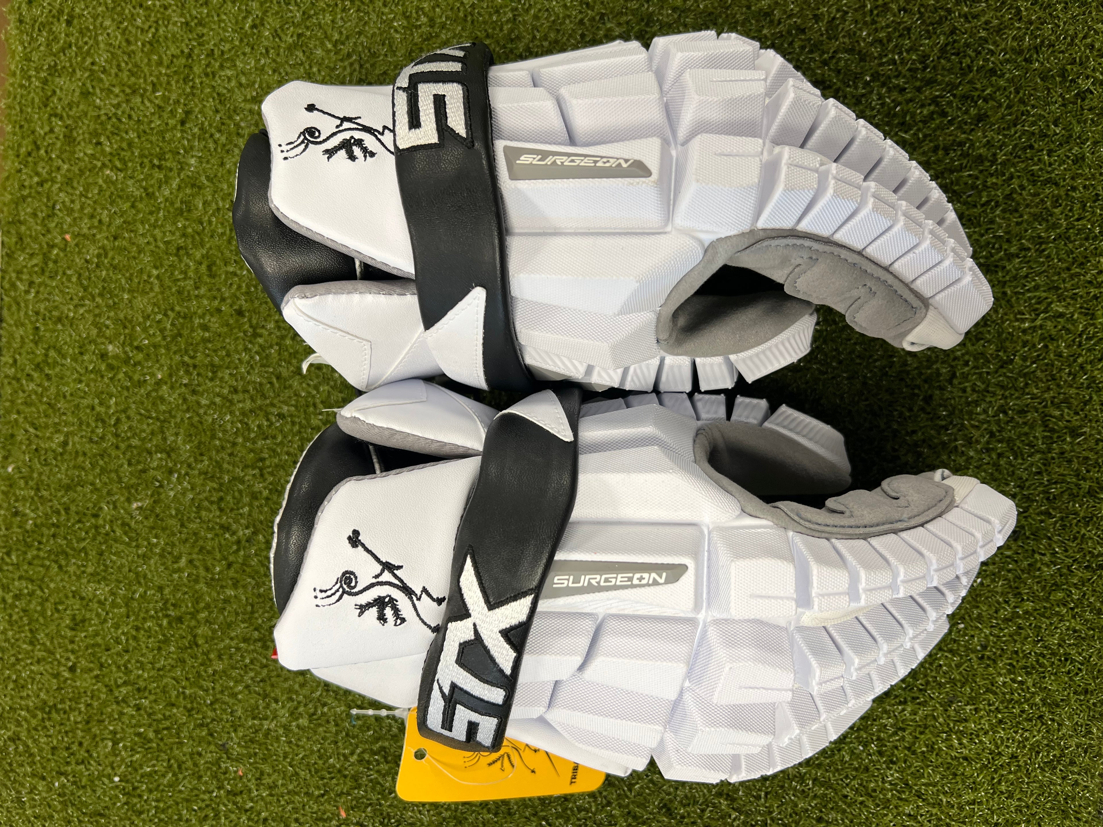 STX Surgeon RZR 2 Glove